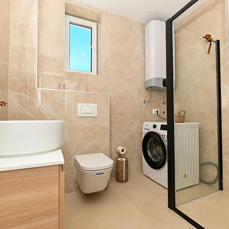 Downtown Maar * تروغير