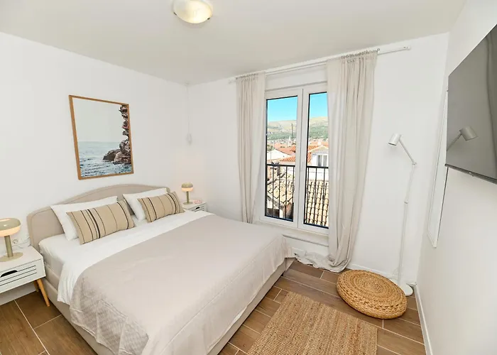 Downtown Maar * トロギール