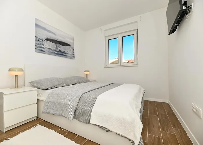 Downtown Maar アパート