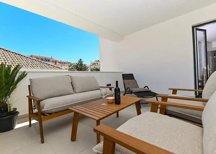 Downtown Maar アパート