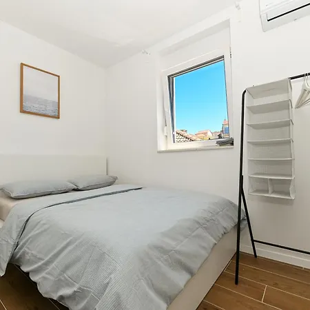 Downtown Maar Apartman *