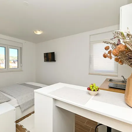 Downtown Maar Apartman