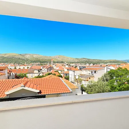 Downtown Maar Apartman *