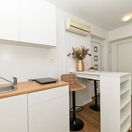 Apartman Downtown Maar