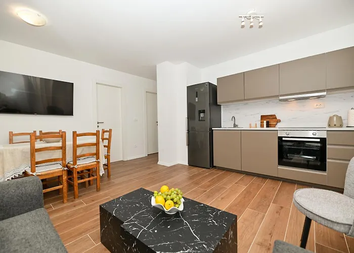 Downtown Maar * 트로기르