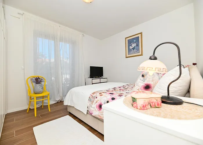 Downtown Maar شقة