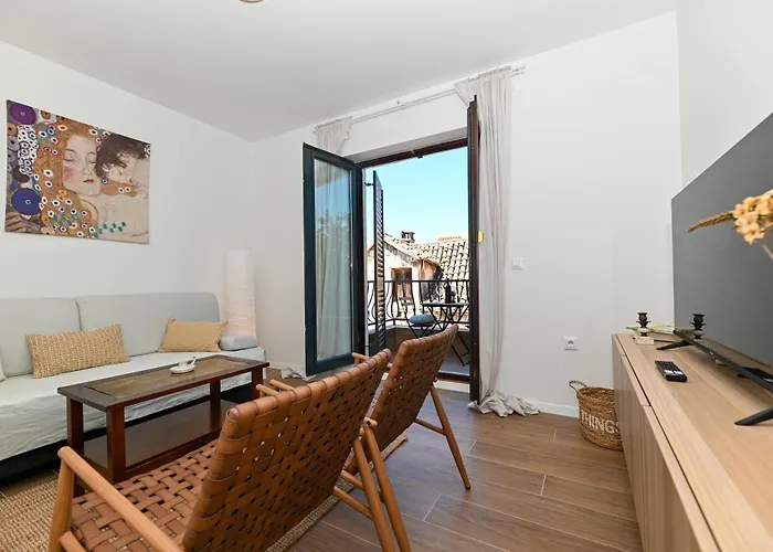 아파트 Downtown Maar 트로기르